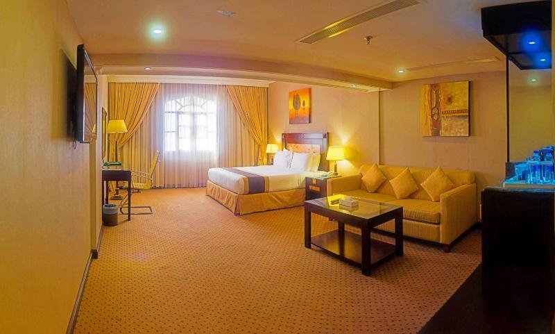 Caesar Hotel Maskat Zewnętrze zdjęcie